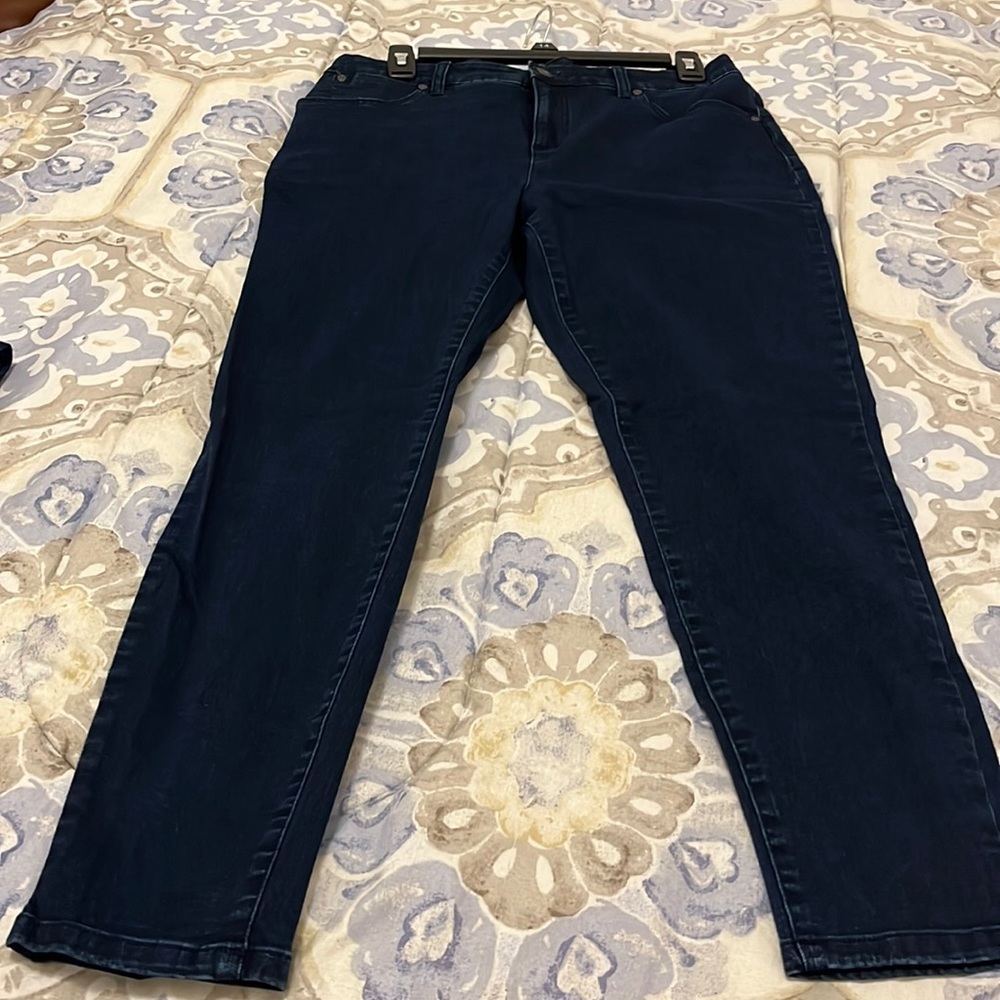 Talbots Simply Flattering 5-pocket jeans